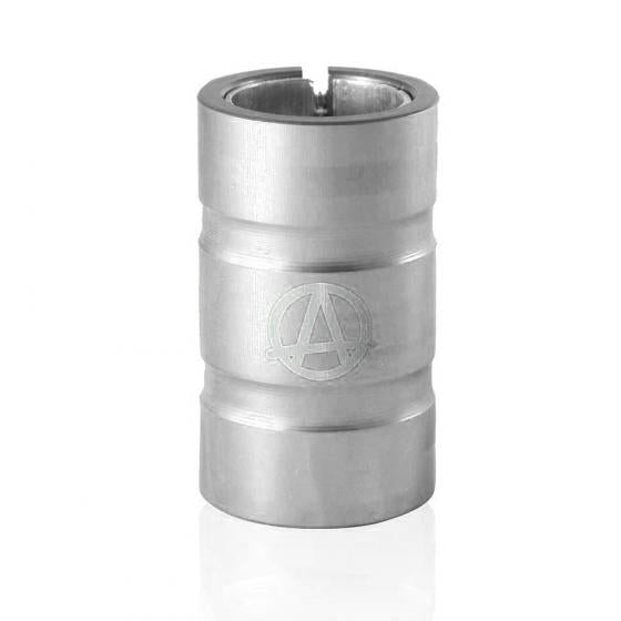 Apex Gamma SCS Compression Clamp Raw – Ripped Knees